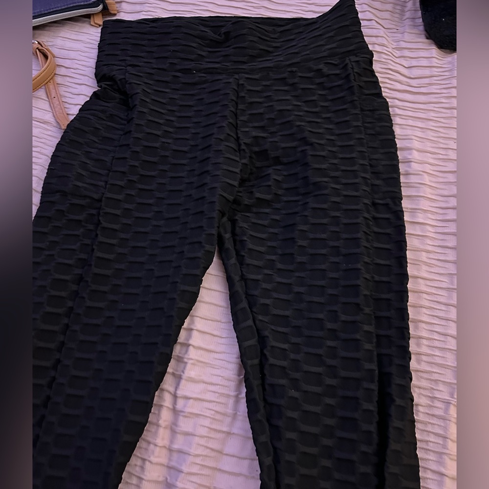stretchy leggings